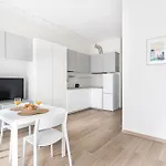 Center Studio, Parking, 16 Butas Vilnius
